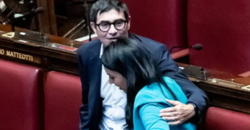 Caos alla Camera sul Piano Casa, deputata lascia l’Aula: accuse di razzismo