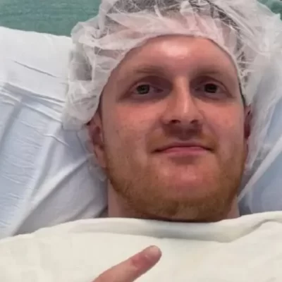 Morto a 37 anni il creator Alex Cimo: aveva raccontato la sua malattia