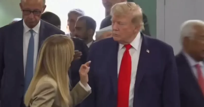Trump attacca Meloni a La7: “Mi ha implorato una foto”. La premier: “Parole inventate”