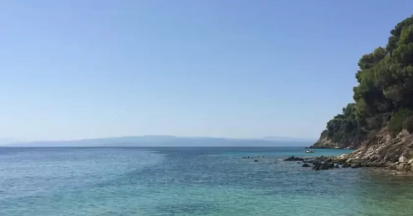 Turista italiana di 50 anni muore in un incidente in barca a vela in Grecia
