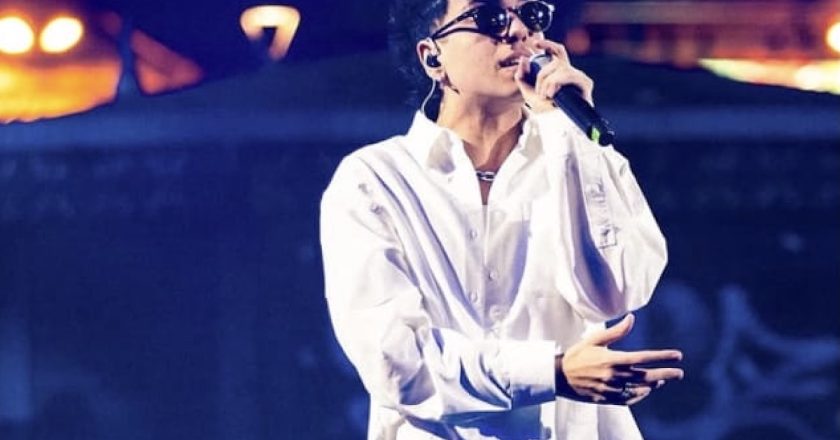 Sequestra e tortura 22enne: arrestato il cantante italiano