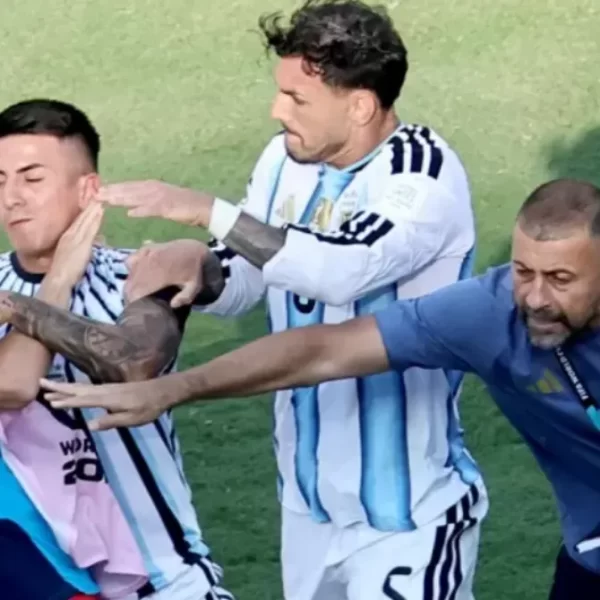 Rissa nella finale dei Mondiali, la FIFA apre un’indagine: cosa rischiano l’Argentina e i suoi giocatori