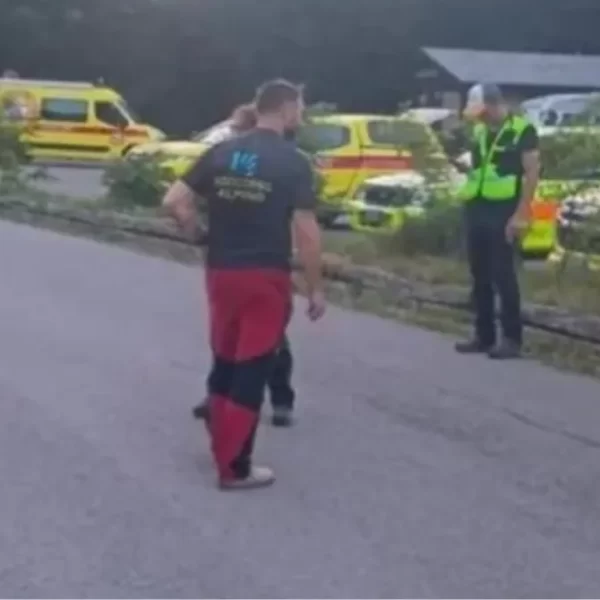Frana sulle Dolomiti di Sesto dopo il temporale: ricerche in corso vicino al rifugio Tre Scarperi