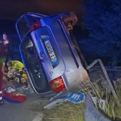 Mantova, esce di strada con l’auto: muore un uomo di 38 anni, gravissimi i due figli di 5 e 10 anni