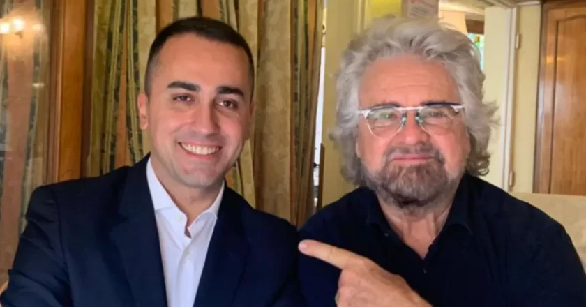 Di Maio spunta alla Camera nel giorno dell’attacco di Grillo a Conte e gela tutti: “Chiedetelo ai palazzi!”