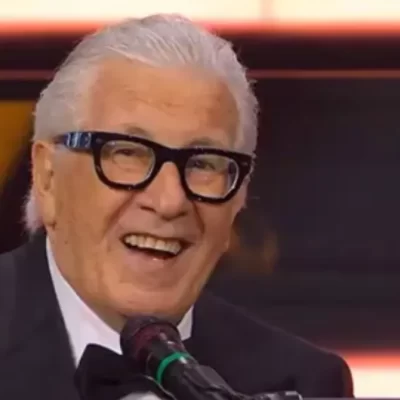 Morto Peppino di Capri: addio a 87 anni al leggendario interprete di “Champagne”