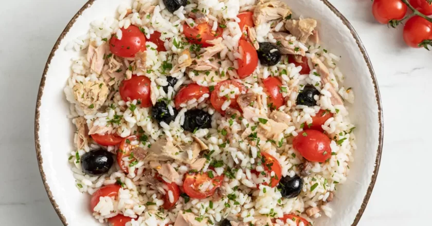 Allarme Listeria, richiamati diversi lotti di insalata di riso: gli avvisi del Ministero della Salute