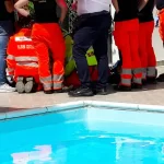 Tragedia in hotel, bimba di 4 anni muore annegata nella piscina: indagini in corso
