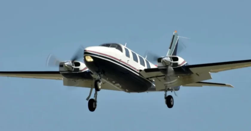 Aereo precipita in Alaska, morte le otto persone a bordo: lo schianto vicino a una stazione radar