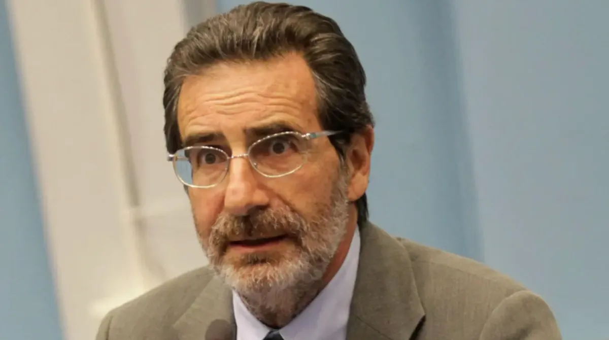 Maurizio Giammusso è morto a 74 anni a Capalbio dopo un malore mentre nuotava. Storico firma della redazione Cultura dell'Ansa, era autore della biografia di riferimento su Eduardo De Filippo.