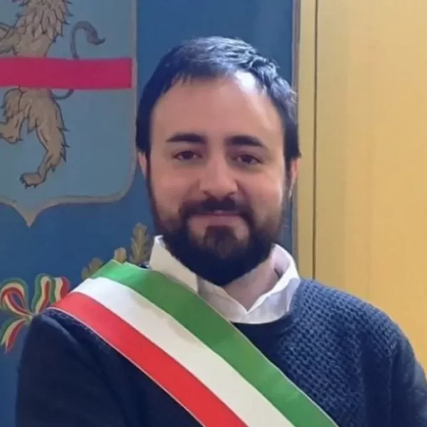 Carmignano, il sindaco Edoardo Prestanti indagato per omissione di atti d’ufficio