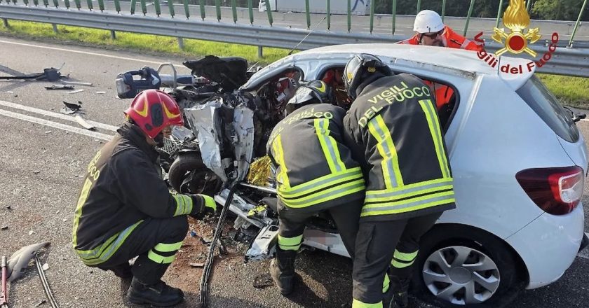 Frontale violentissimo, Pierina muore. Scoperta atroce sull’altra auto: “Lui alla guida”