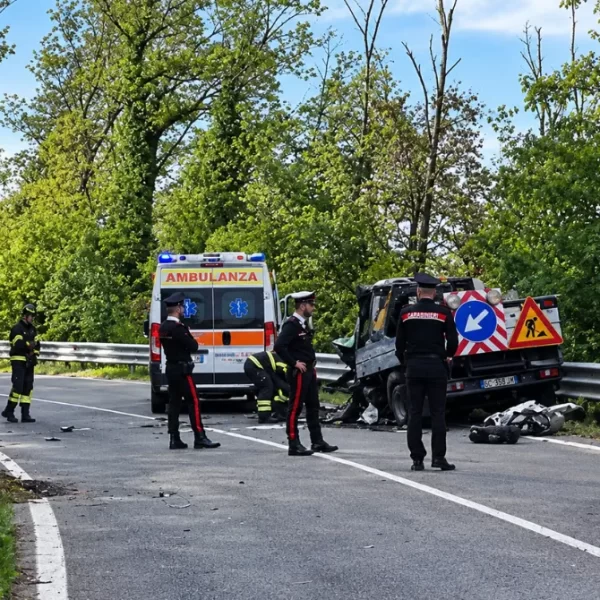 Incidente sulla Casilina, morto Fabrizio De Luca: aveva 49 anni, due feriti