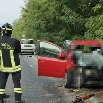 Incidente sulla Telesina, morto un 19enne: due giovani gravissimi dopo lo scontro con un camion