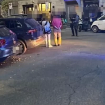 Napoli, maxi incidente a Fuorigrotta: scontro tra più auto in via Terracina