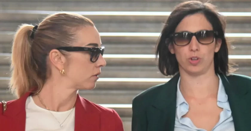 Silvia Salis attacca Schlein: «Manca un leader riconosciuto». E prende le distanze da Renzi