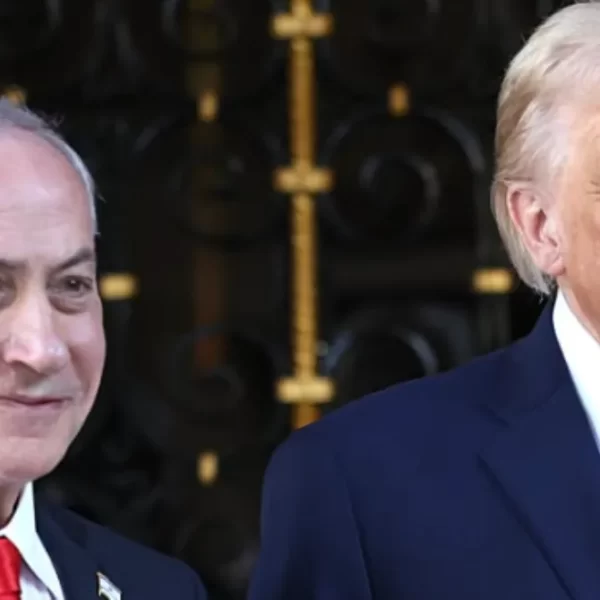 Trump mette Netanyahu alle strette: «Fuori gli estremisti dal governo». Spunta l’ipotesi di un esecutivo di unità nazionale